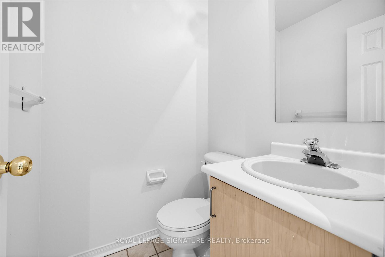 29 Coburg Crescent, Richmond Hill, Ontario  L4B 4E1 - Photo 7 - N13138132