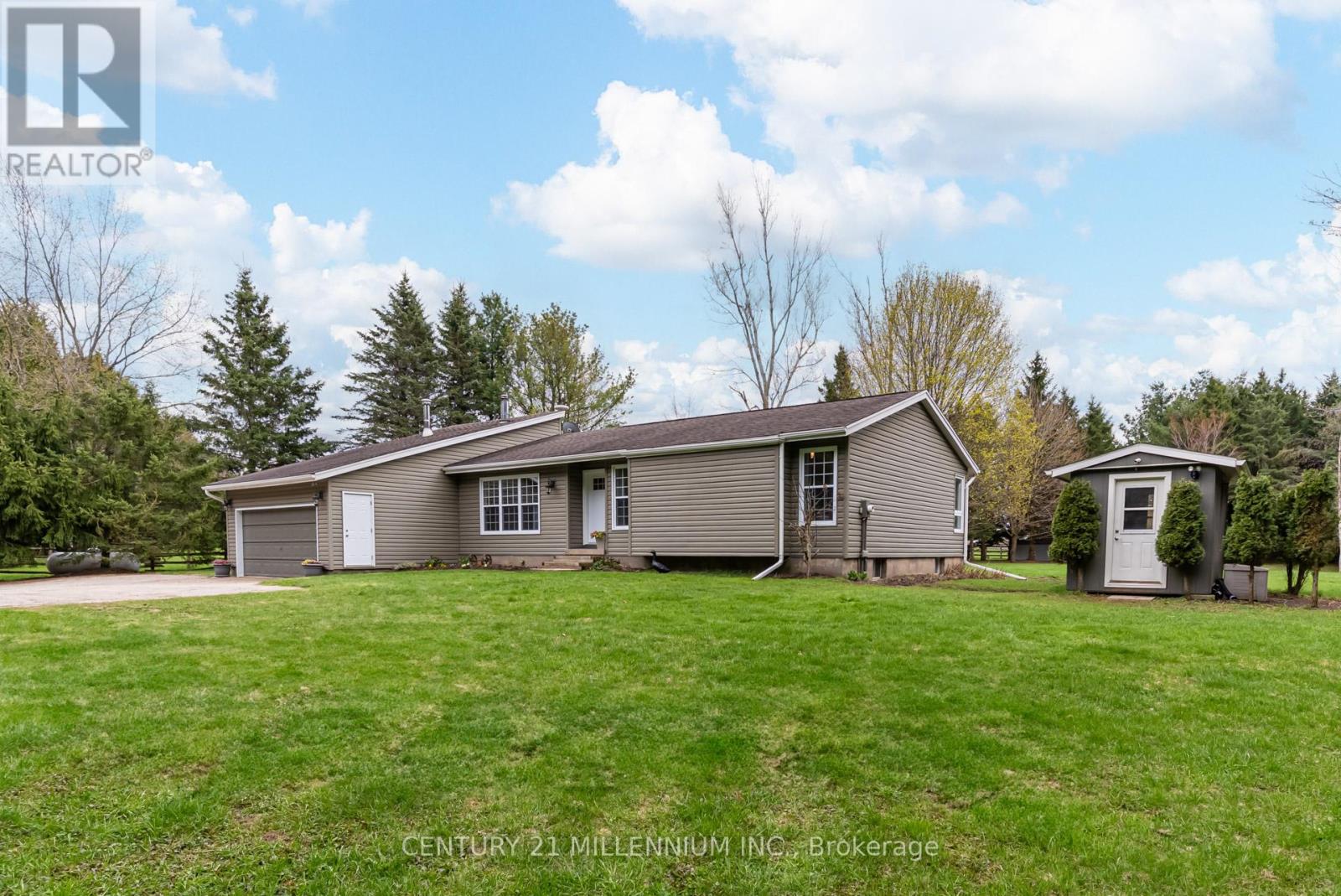 20280 Shaws Creek Road, Caledon, Ontario  L7K 1K6 - Photo 2 - W13083566