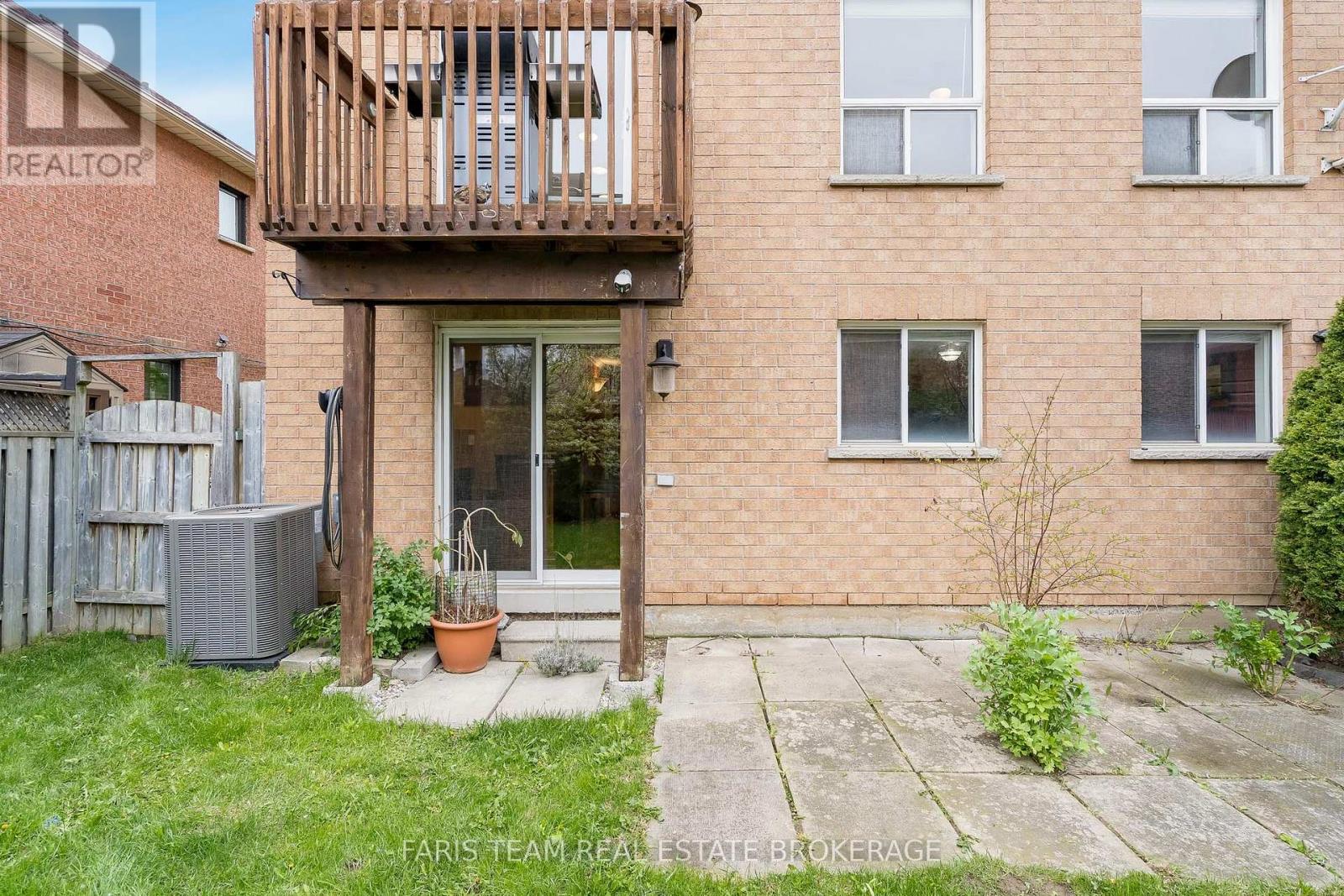 8 Pietro Drive, Vaughan, Ontario  L6A 3K5 - Photo 34 - N13138362