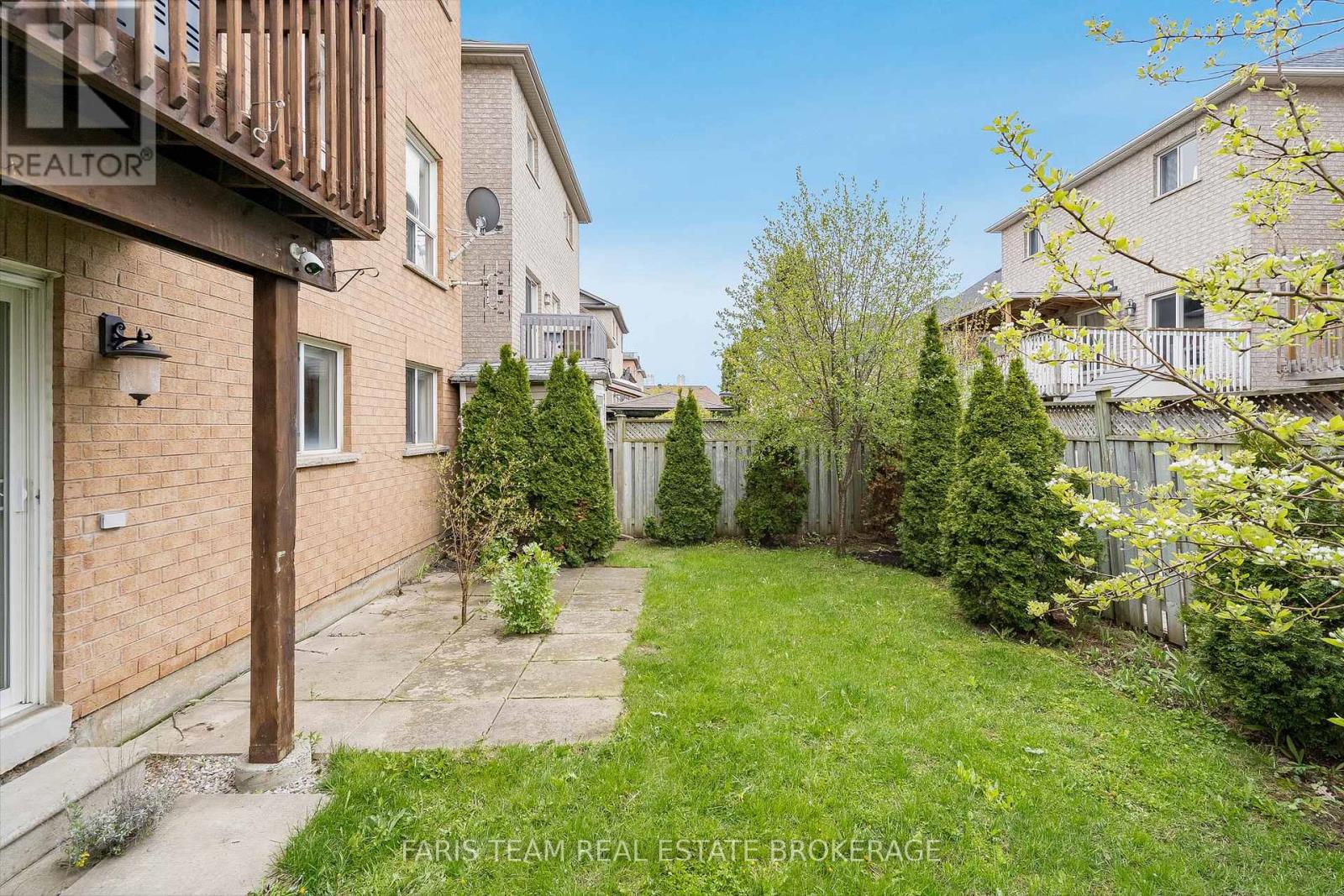 8 Pietro Drive, Vaughan, Ontario  L6A 3K5 - Photo 35 - N13138362