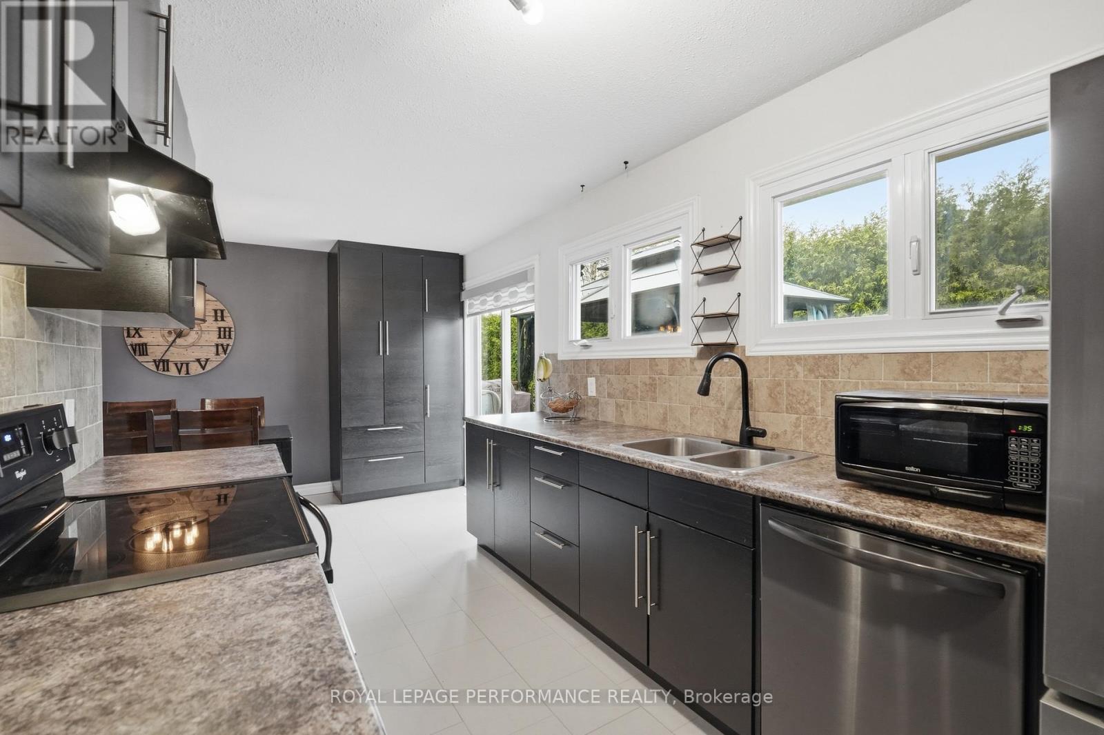 3071 Young Street, Clarence-Rockland, Ontario  K0A 2A0 - Photo 14 - X13066250