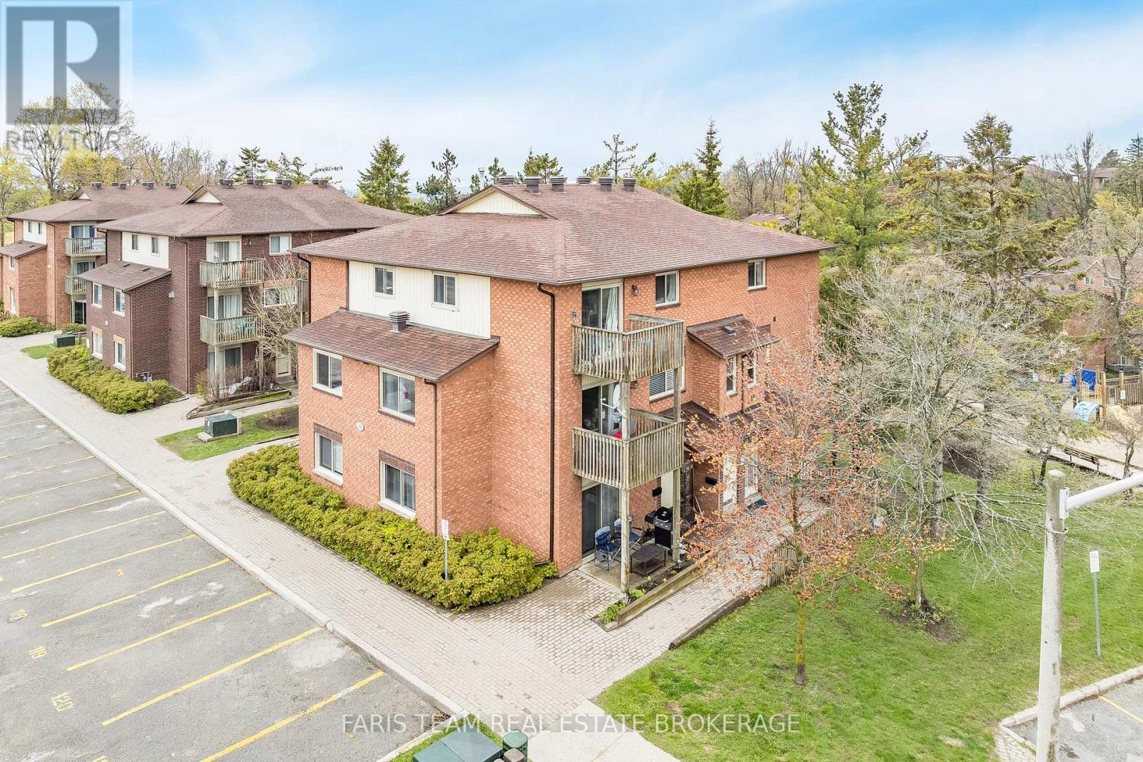 3 - 19 Meadow Lane, Barrie, Ontario L4N 7K3 - Photo 27 - S13138340