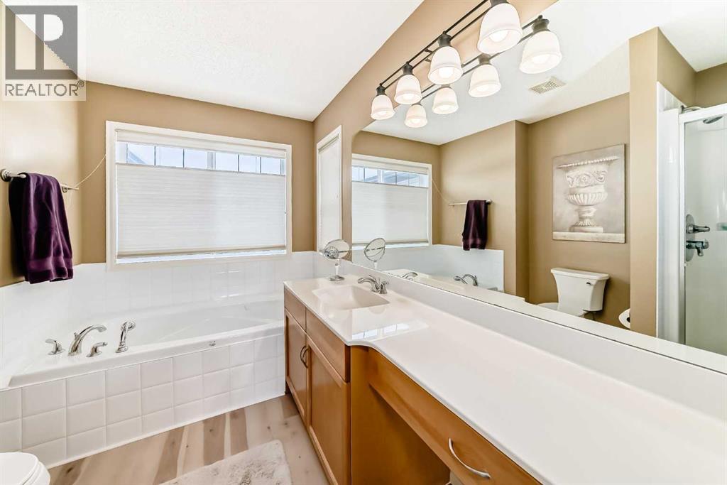 41 Kincora Drive NW, Calgary, Alberta  T3R 1L2 - Photo 25 - A2296531