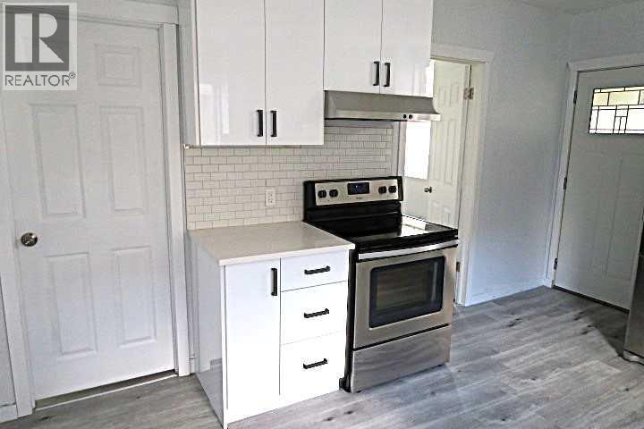 4617 46 Street, Red Deer, Alberta  T4N 1M7 - Photo 2 - A2305018