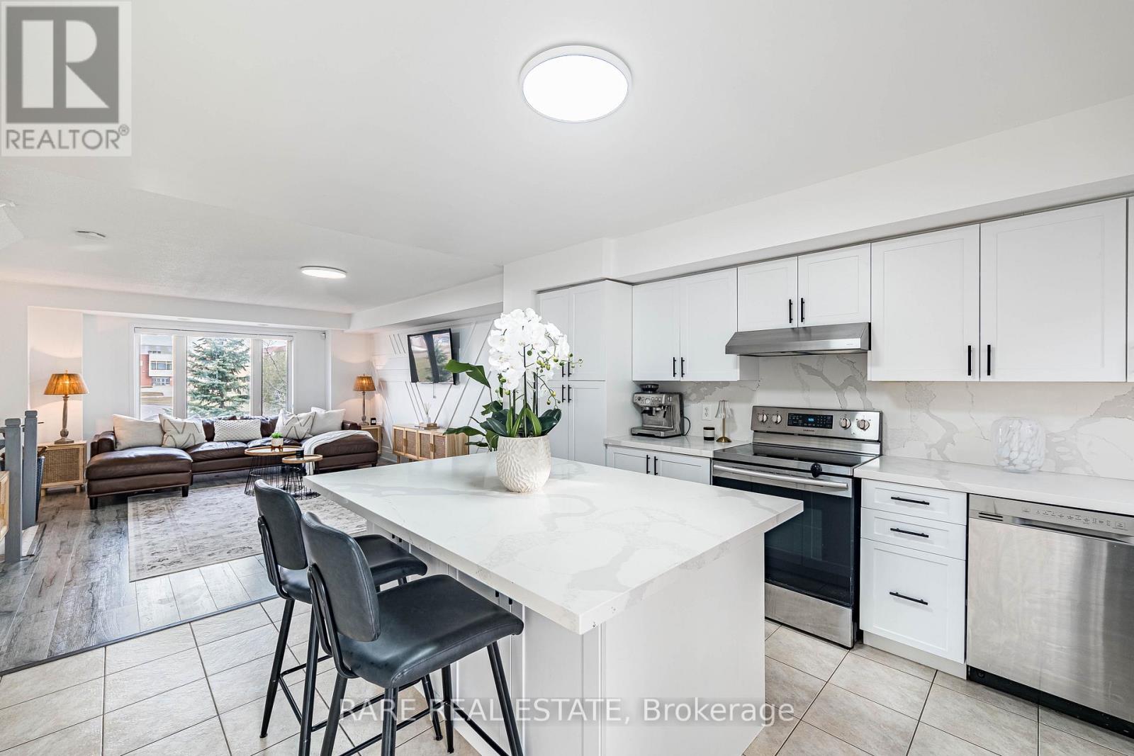 28 - 60 Fairwood Circle, Brampton, Ontario  L6R 0Y6 - Photo 11 - W13138334