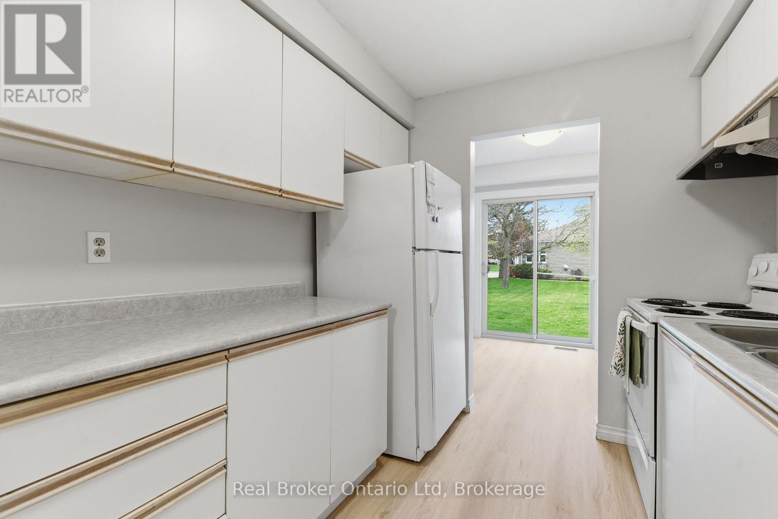 189 - 302 College Avenue W, Guelph, Ontario  N1G 4T6 - Photo 11 - X12875410