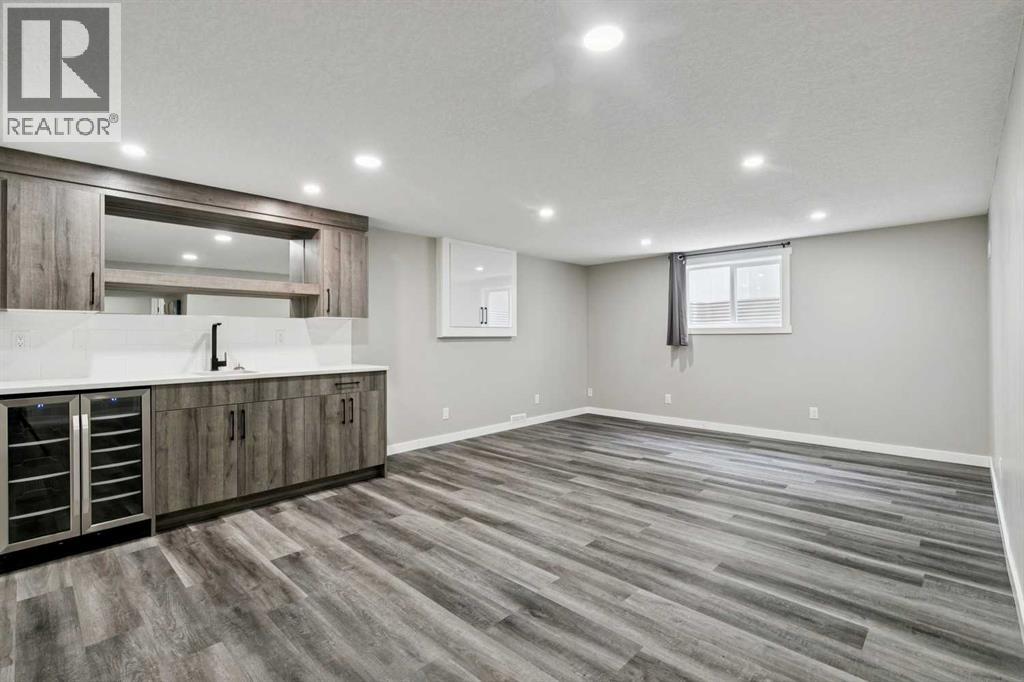 7116 Hunterwood Road NW, Calgary, Alberta  T2K 4J6 - Photo 25 - A2311232