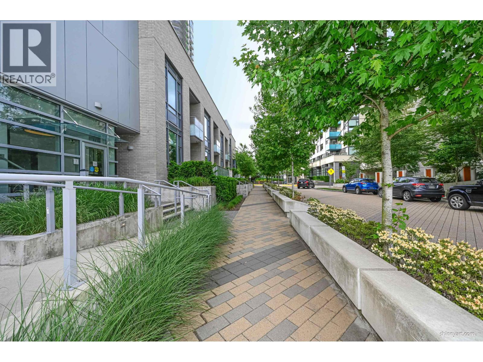606 1500 Fern Street, North Vancouver, British Columbia  V7J 0E6 - Photo 4 - R3122591