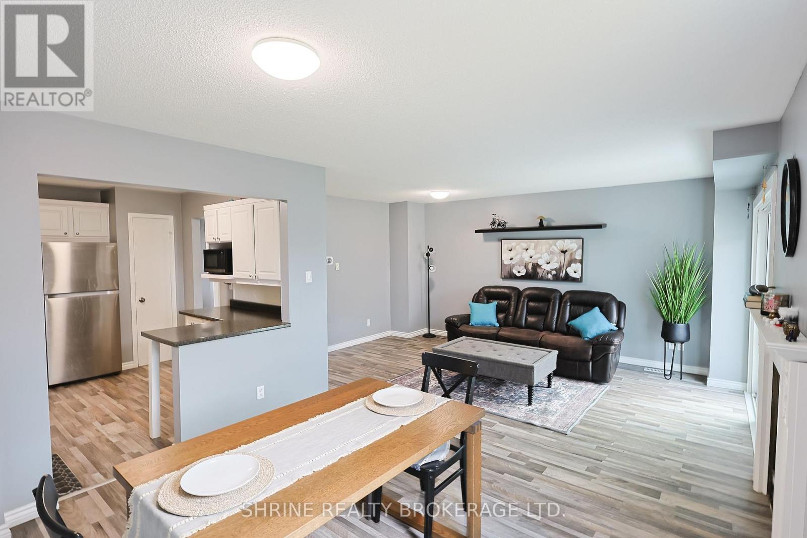 122 Andover Drive, London South, Ontario  N6J 4C3 - Photo 8 - X13138490