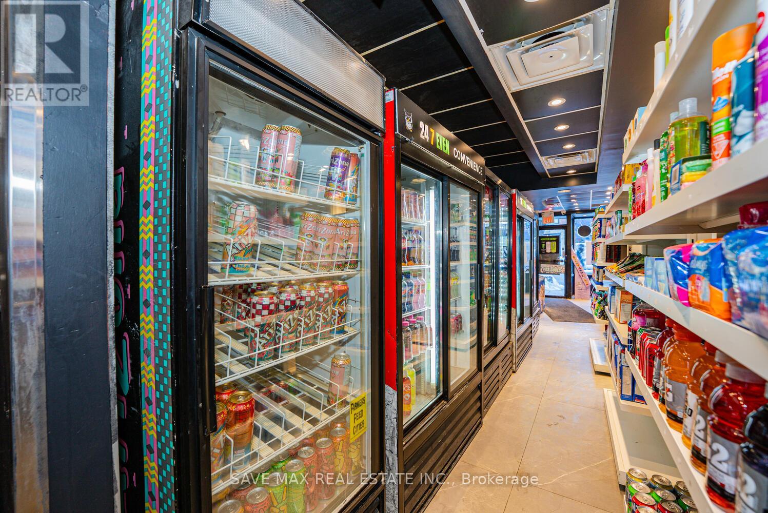 385 Queen Street W, Toronto, Ontario  M5V 2A5 - Photo 13 - C13138474