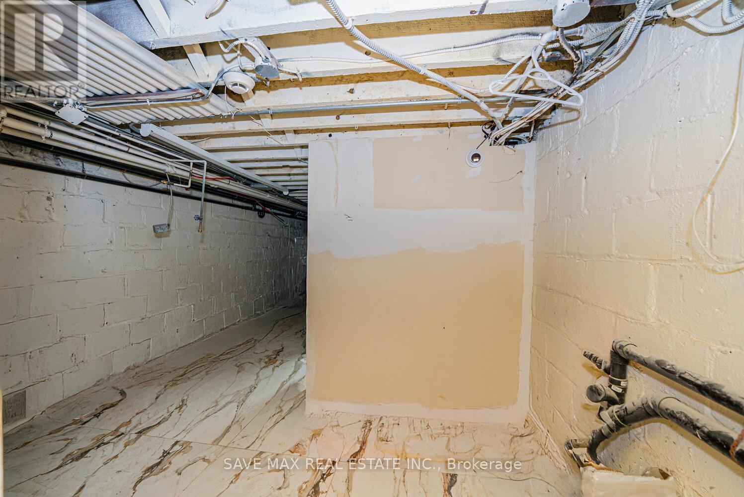 385 Queen Street W, Toronto, Ontario  M5V 2A5 - Photo 19 - C13138474