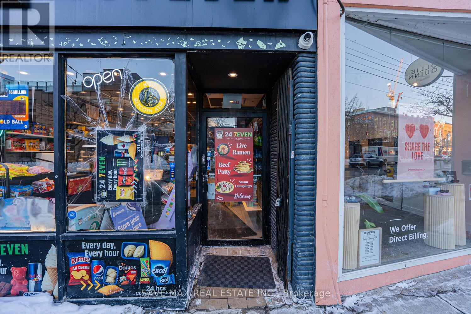 385 Queen Street W, Toronto, Ontario  M5V 2A5 - Photo 5 - C13138474
