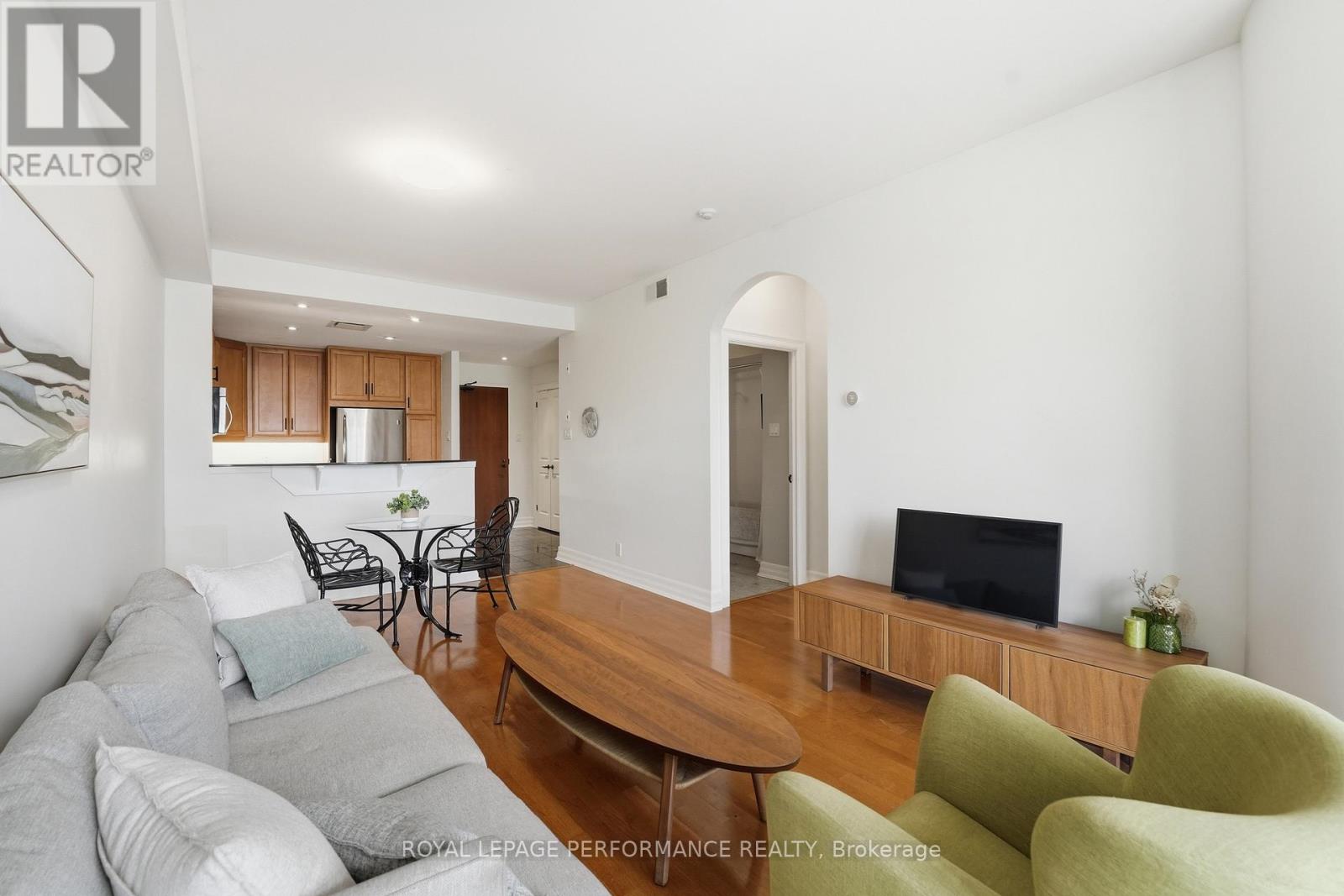 312 - 320 Mcleod Street, Ottawa, Ontario  K2P 1A3 - Photo 12 - X13138470
