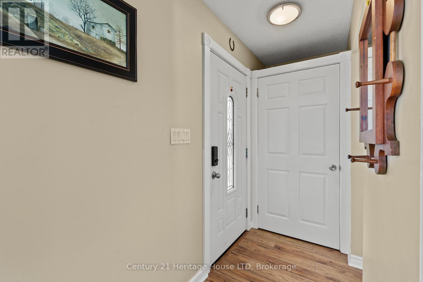 369 Washington Road, Fort Erie, Ontario  L2A 4K5 - Photo 5 - X13138424