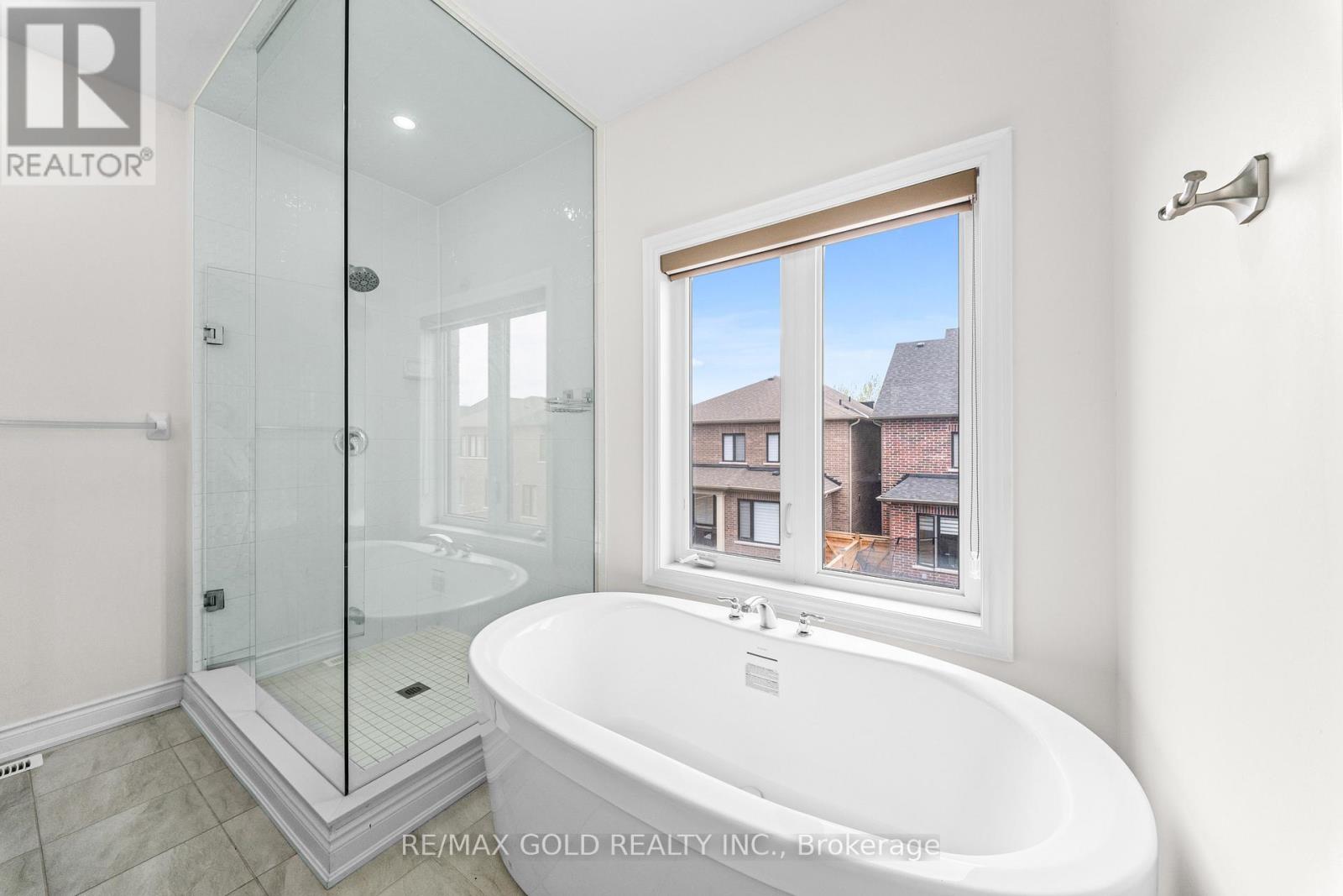 58 Stilton Avenue, Vaughan, Ontario L4H 5B9 - Photo 31 - N13138398
