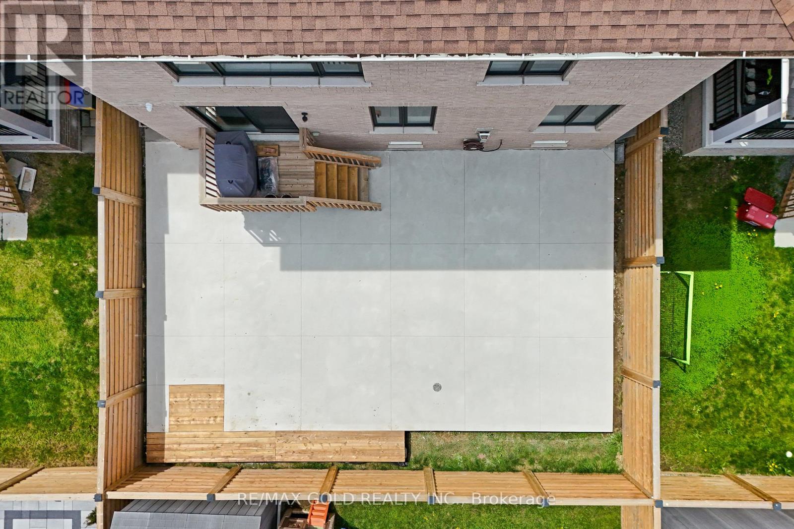 58 Stilton Avenue, Vaughan, Ontario L4H 5B9 - Photo 47 - N13138398
