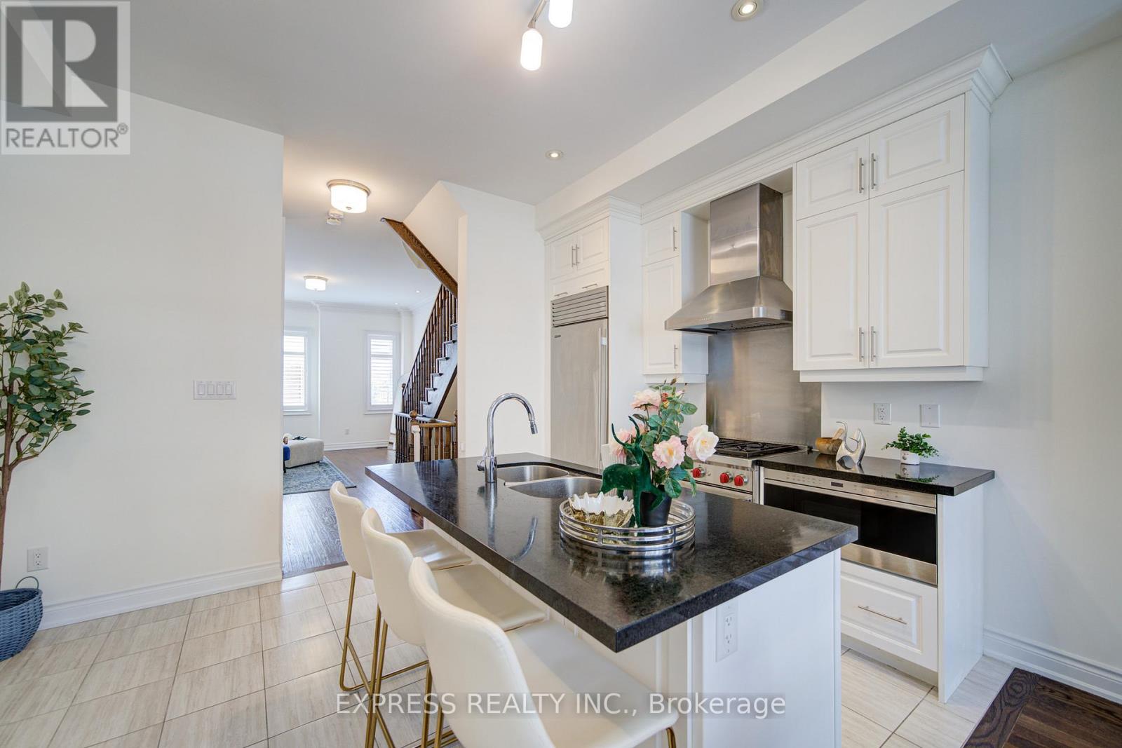 12 Royal Aberdeen Road, Markham (Angus Glen), Ontario  L6C 0J9 - Photo 25 - N13138436