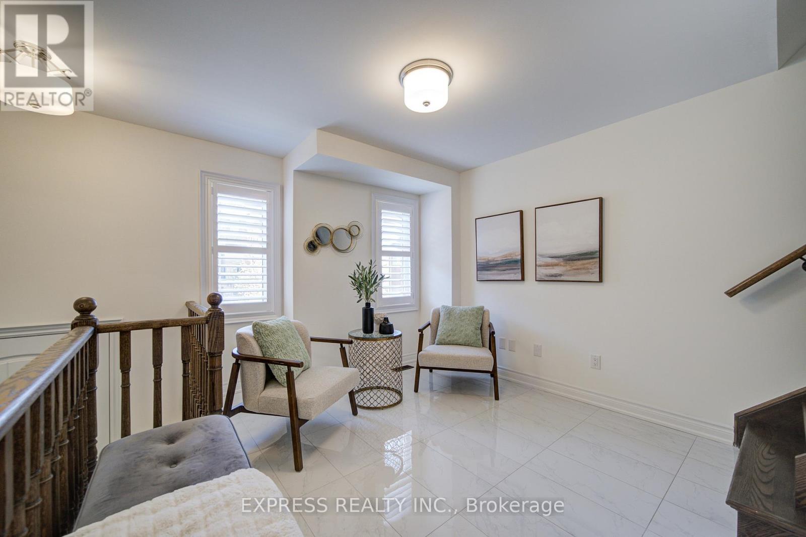 12 Royal Aberdeen Road, Markham (Angus Glen), Ontario  L6C 0J9 - Photo 3 - N13138436