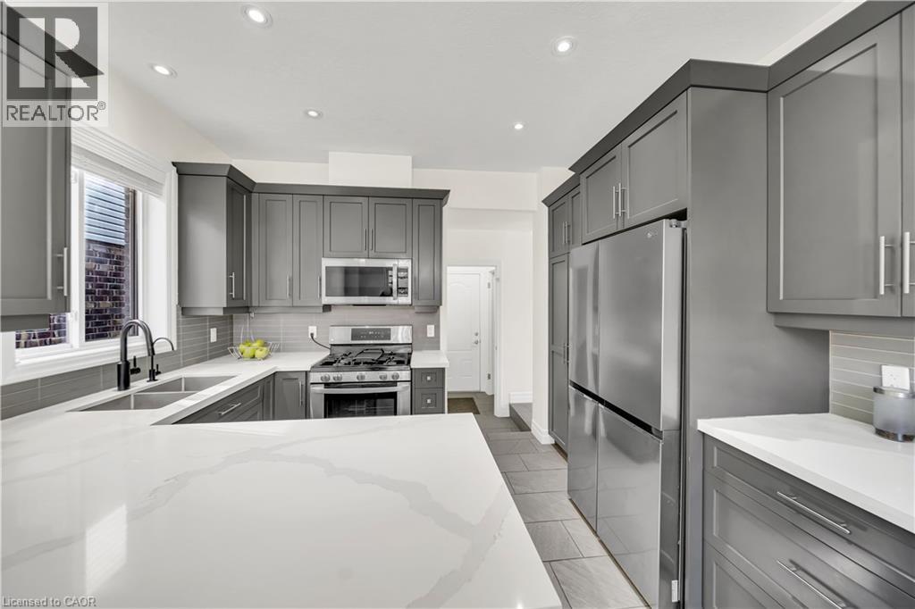 433 Twinleaf Street, Waterloo, Ontario  N2V 0B5 - Photo 16 - 40827208