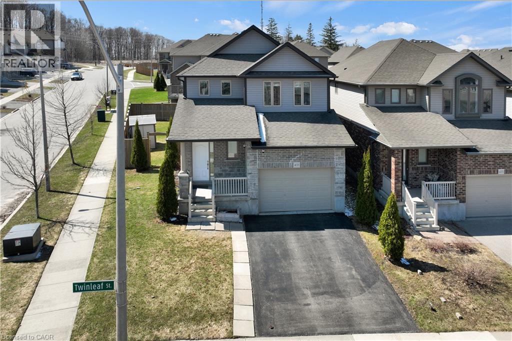 433 Twinleaf Street, Waterloo, Ontario  N2V 0B5 - Photo 4 - 40827208