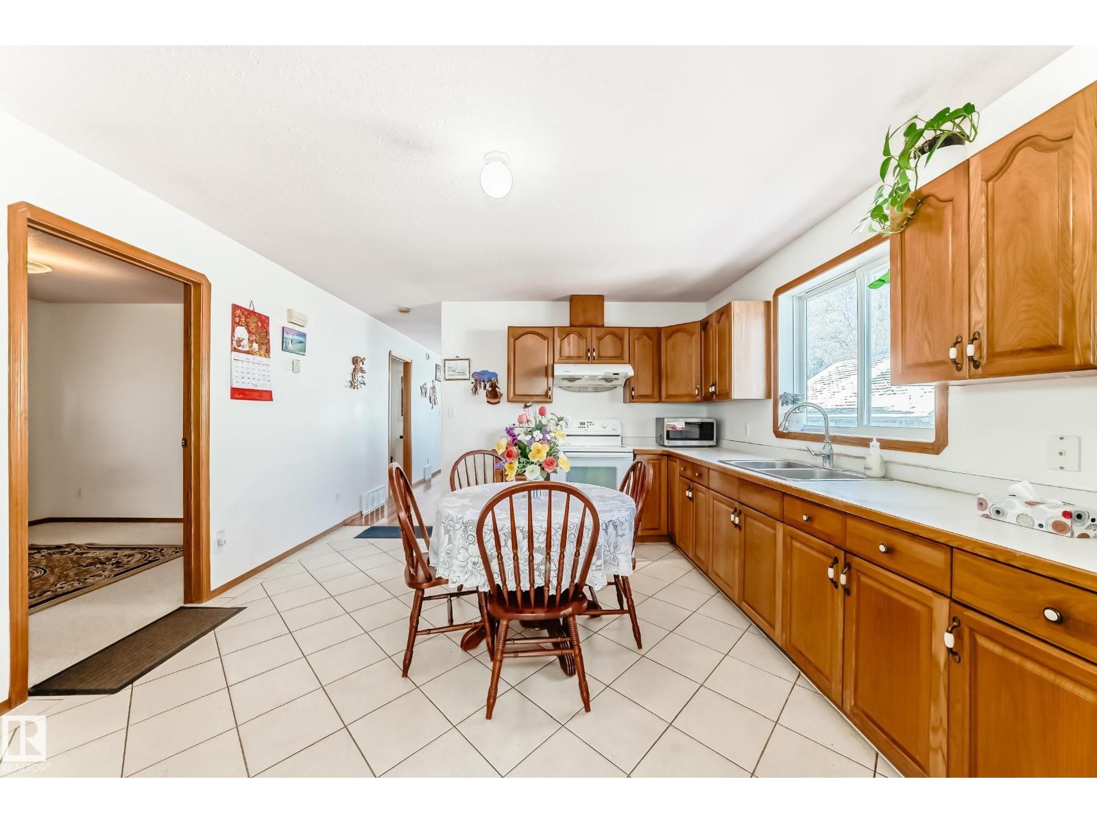 11913 80 St Nw, Edmonton, Alberta  T5B 2N8 - Photo 32 - E4488281