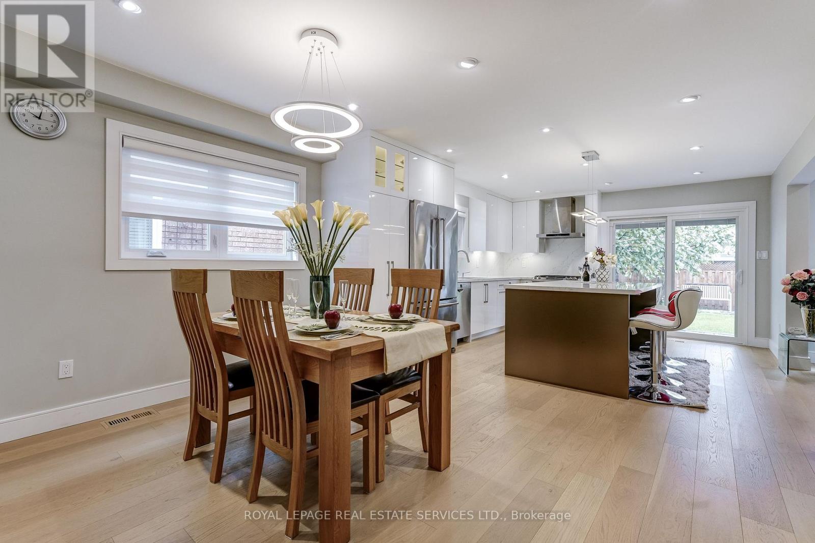 3592 Cherrington Crescent, Mississauga, Ontario L5L 5C4 - Photo 11 - W13138408