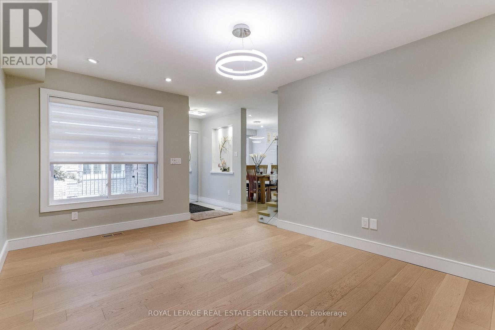 3592 Cherrington Crescent, Mississauga, Ontario L5L 5C4 - Photo 6 - W13138408