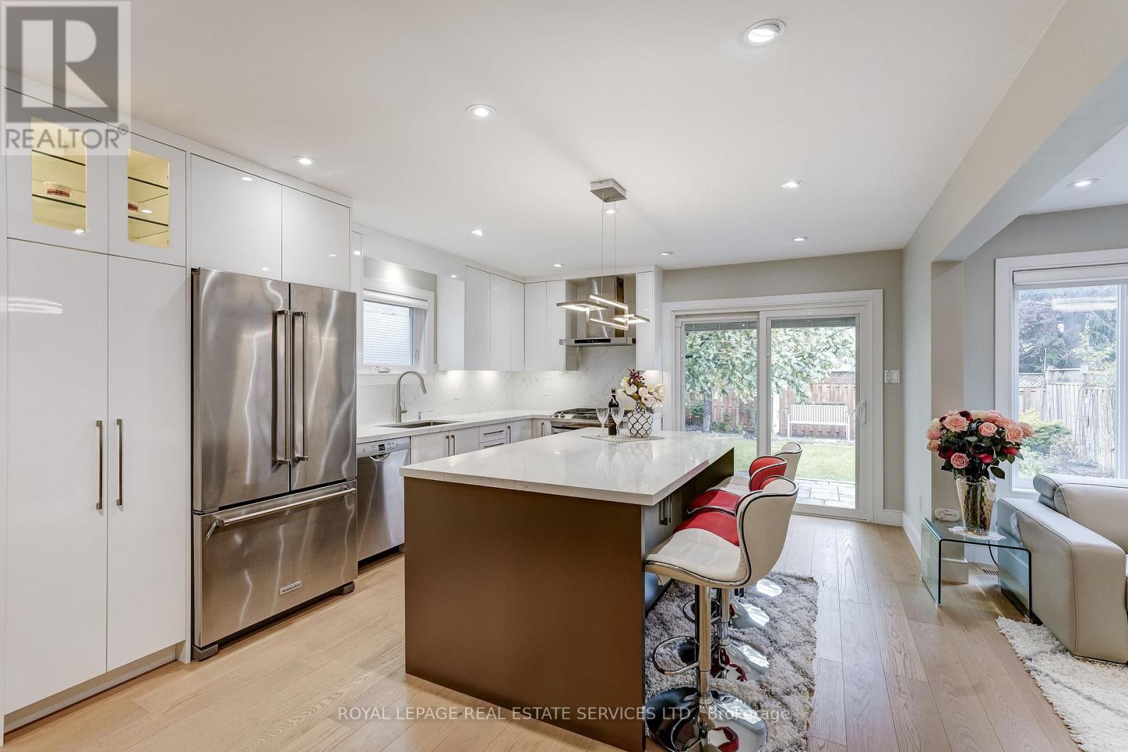 3592 Cherrington Crescent, Mississauga, Ontario L5L 5C4 - Photo 9 - W13138408