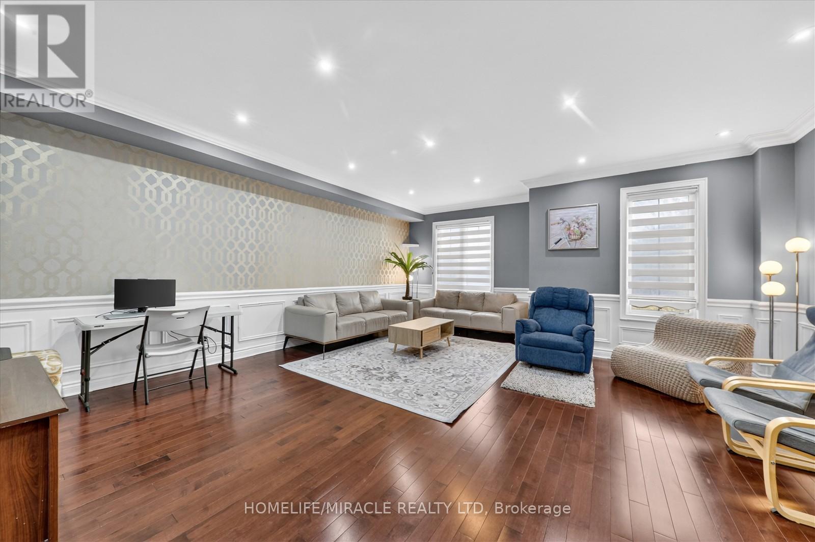 7559 Chinguacousy Road, Brampton, Ontario  L6Y 0R2 - Photo 12 - W13138466