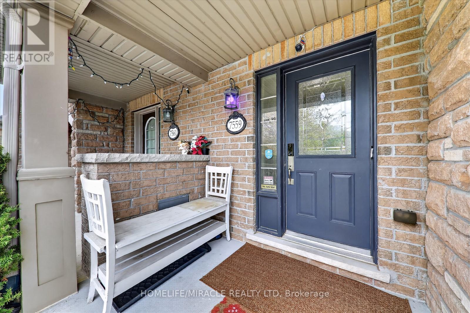 7559 Chinguacousy Road, Brampton, Ontario  L6Y 0R2 - Photo 3 - W13138466