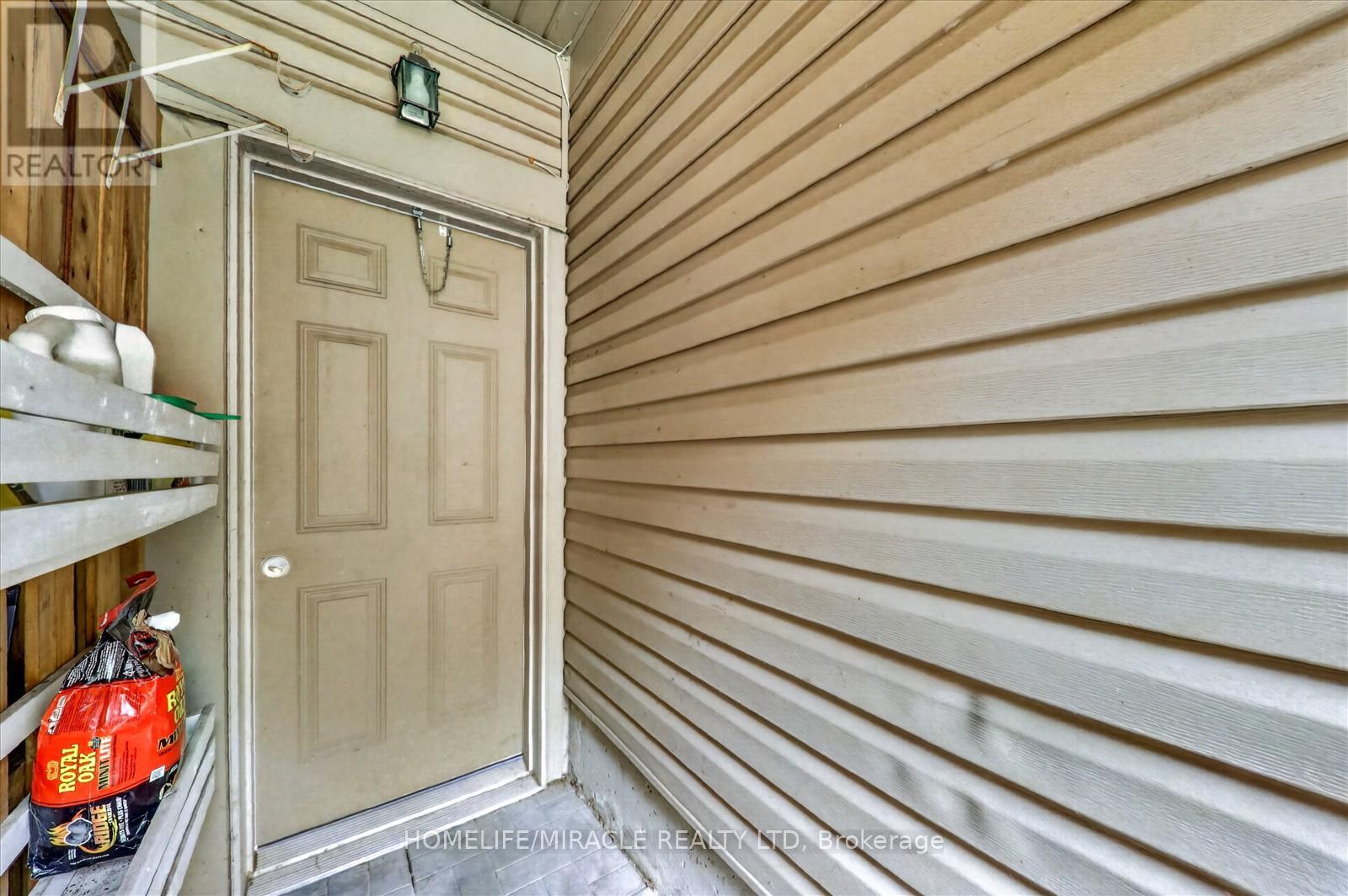 7559 Chinguacousy Road, Brampton, Ontario  L6Y 0R2 - Photo 9 - W13138466