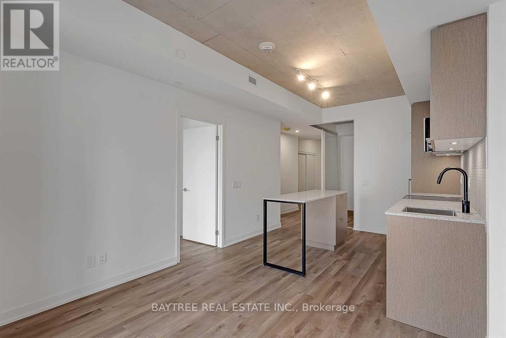 201 - 1808 St Clair Avenue W, Toronto, Ontario  M6N 0C1 - Photo 12 - W13138480