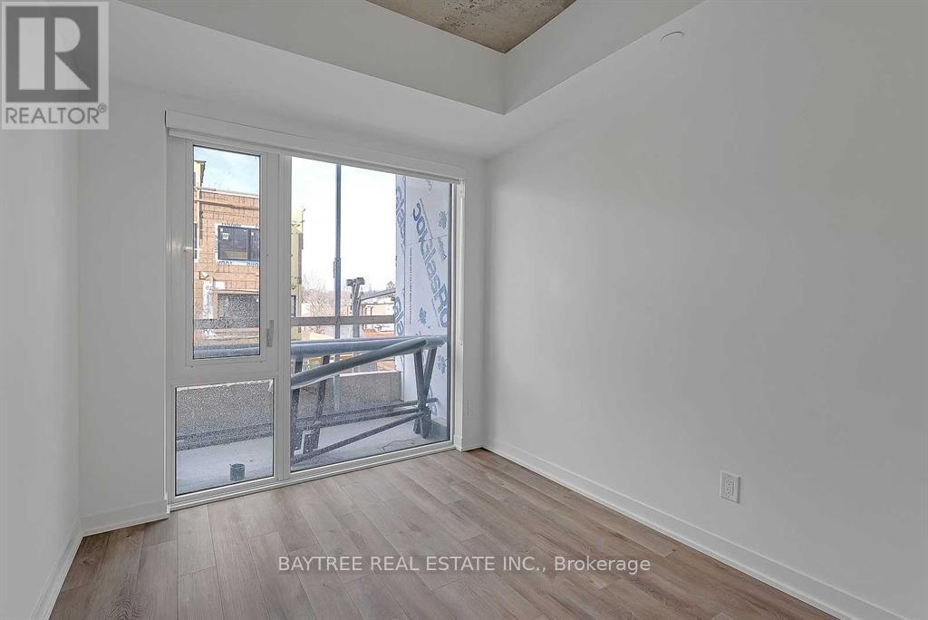 201 - 1808 St Clair Avenue W, Toronto, Ontario  M6N 0C1 - Photo 19 - W13138480