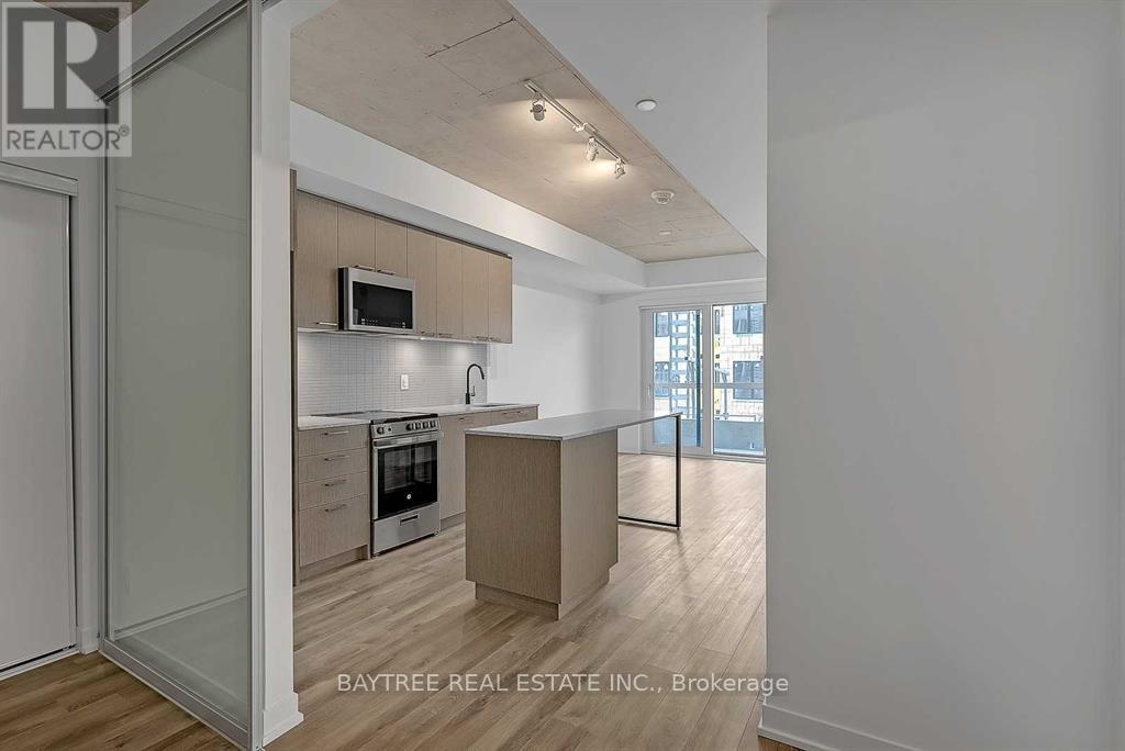 201 - 1808 St Clair Avenue W, Toronto, Ontario  M6N 0C1 - Photo 4 - W13138480