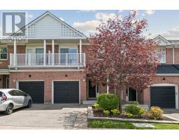 10 TAMARACK CIRCLE, Toronto, Ontario