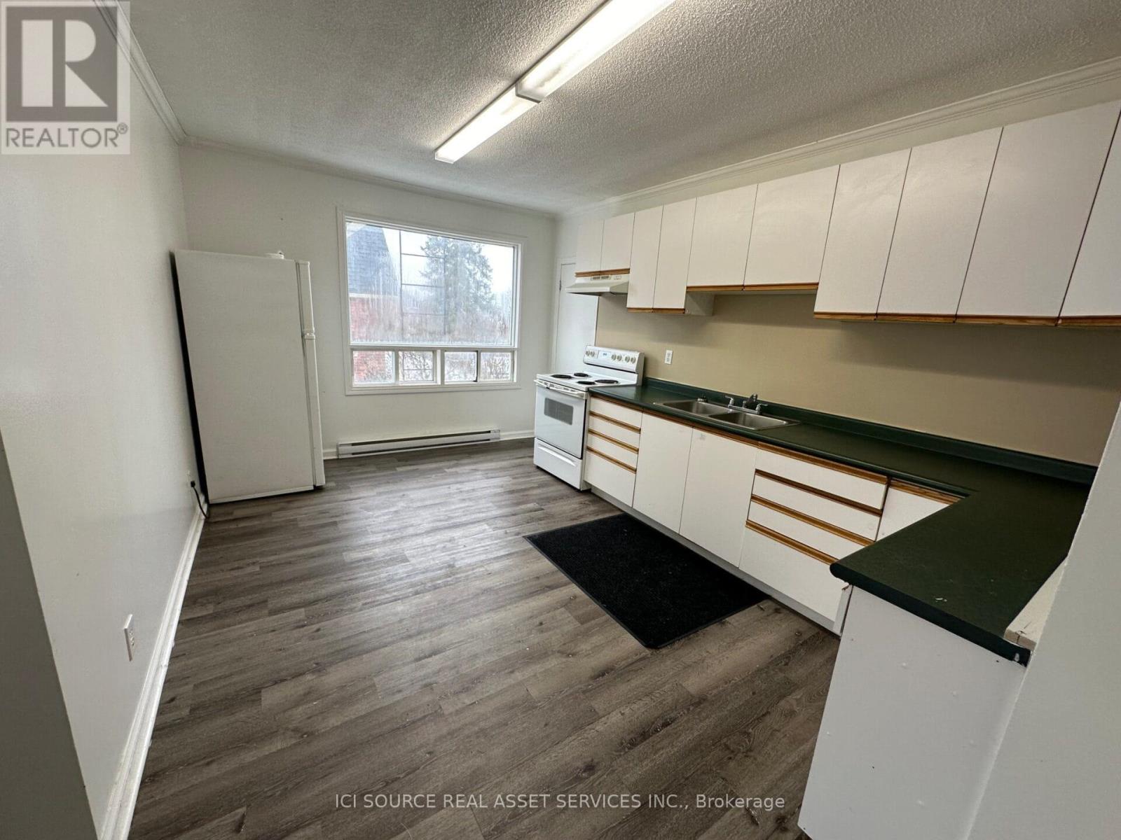 451 First Avenue W, North Bay, Ontario  P1B 3C5 - Photo 15 - X13138442