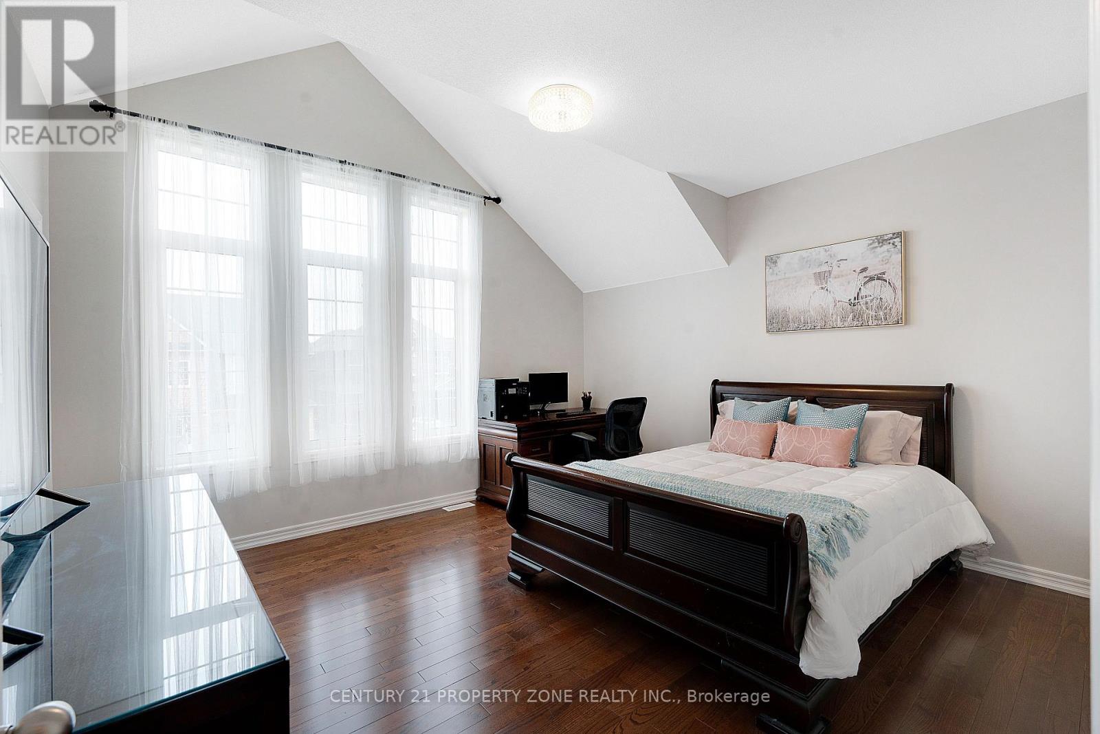 19 Bellcrest Road, Brampton, Ontario  L6Y 2M7 - Photo 17 - W13137054