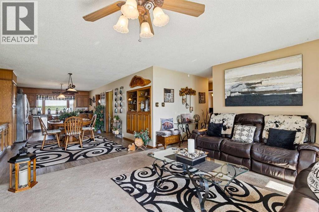 275 East Chestermere Drive, Chestermere, Alberta  T1X 1A2 - Photo 16 - A2311938