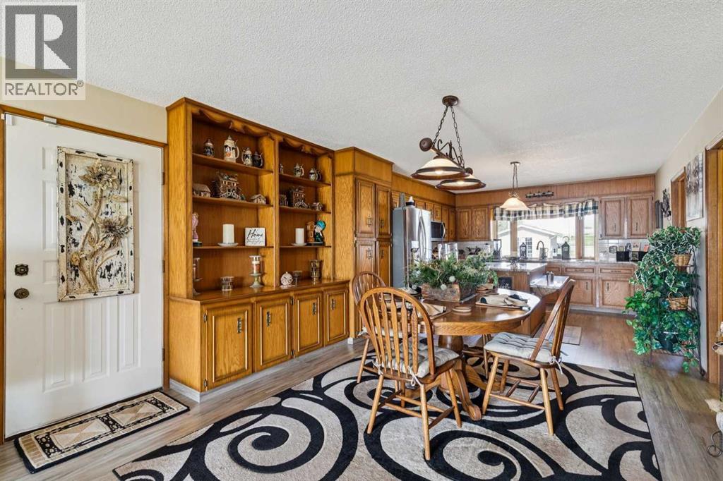 275 East Chestermere Drive, Chestermere, Alberta  T1X 1A2 - Photo 9 - A2311938