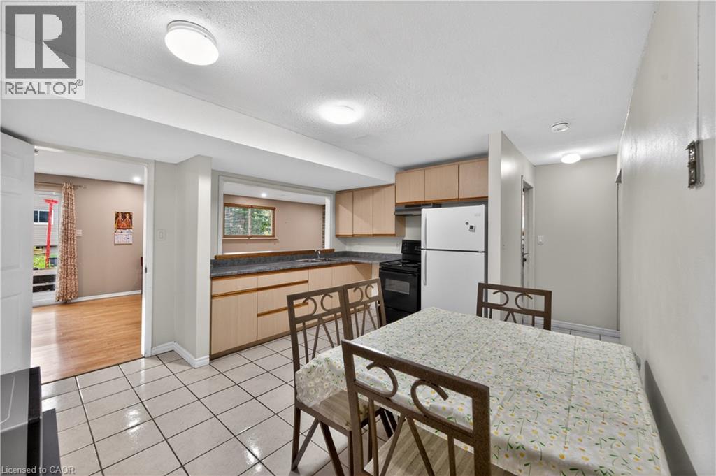 217 Pinegrove Crescent, Waterloo, Ontario  N2L 4V2 - Photo 29 - 40830864