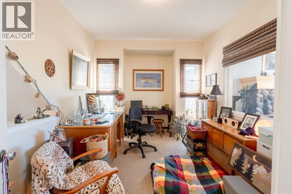 125 Rockborough Green NW, Calgary, Alberta  T3G 5S8 - Photo 15 - A2310857