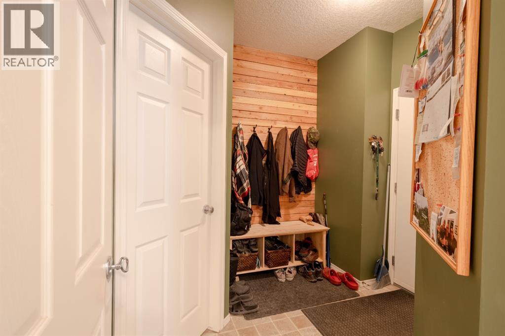 125 Rockborough Green NW, Calgary, Alberta  T3G 5S8 - Photo 17 - A2310857
