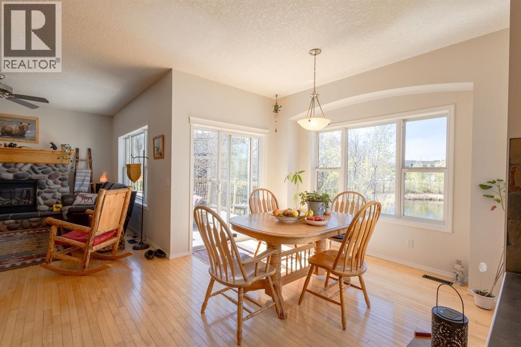 125 Rockborough Green NW, Calgary, Alberta  T3G 5S8 - Photo 8 - A2310857