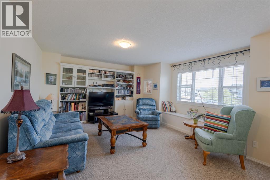 125 Rockborough Green NW, Calgary, Alberta  T3G 5S8 - Photo 19 - A2310857