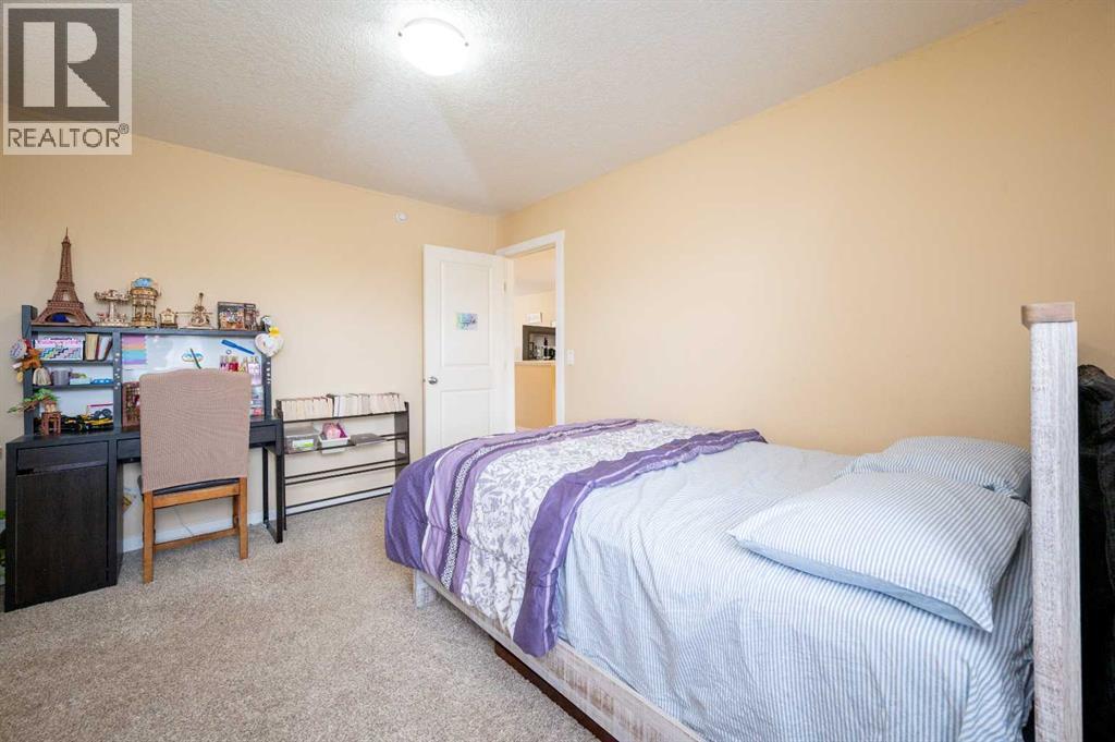 60 Covecreek Mews NE, Calgary, Alberta  T3J 4V9 - Photo 23 - A2284975