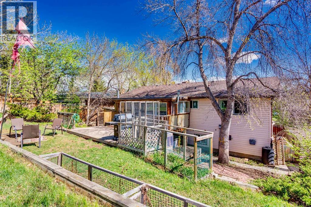 227 Cantrell Place SW, Calgary, Alberta  T2W 1X3 - Photo 41 - A2303854