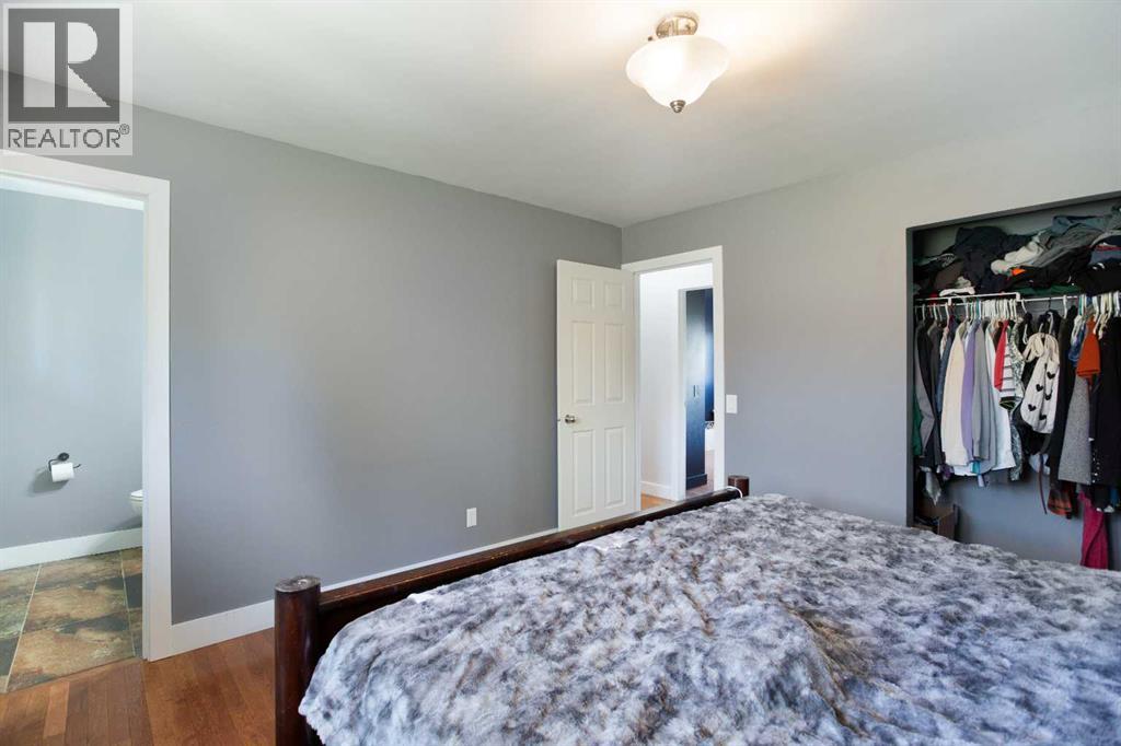 227 Cantrell Place SW, Calgary, Alberta  T2W 1X3 - Photo 15 - A2303854