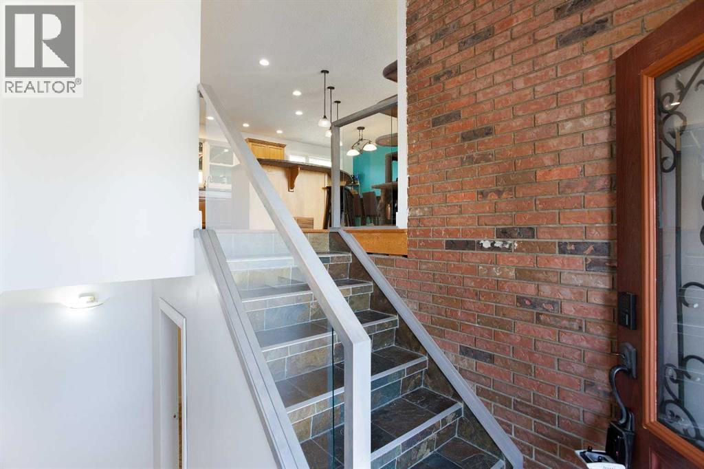 227 Cantrell Place SW, Calgary, Alberta  T2W 1X3 - Photo 32 - A2303854