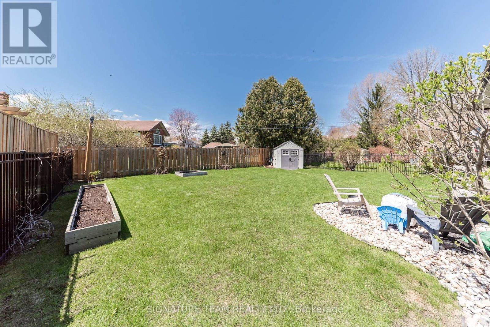 130 Noik Drive, Pembroke, Ontario  K8A 8B8 - Photo 3 - X12968412