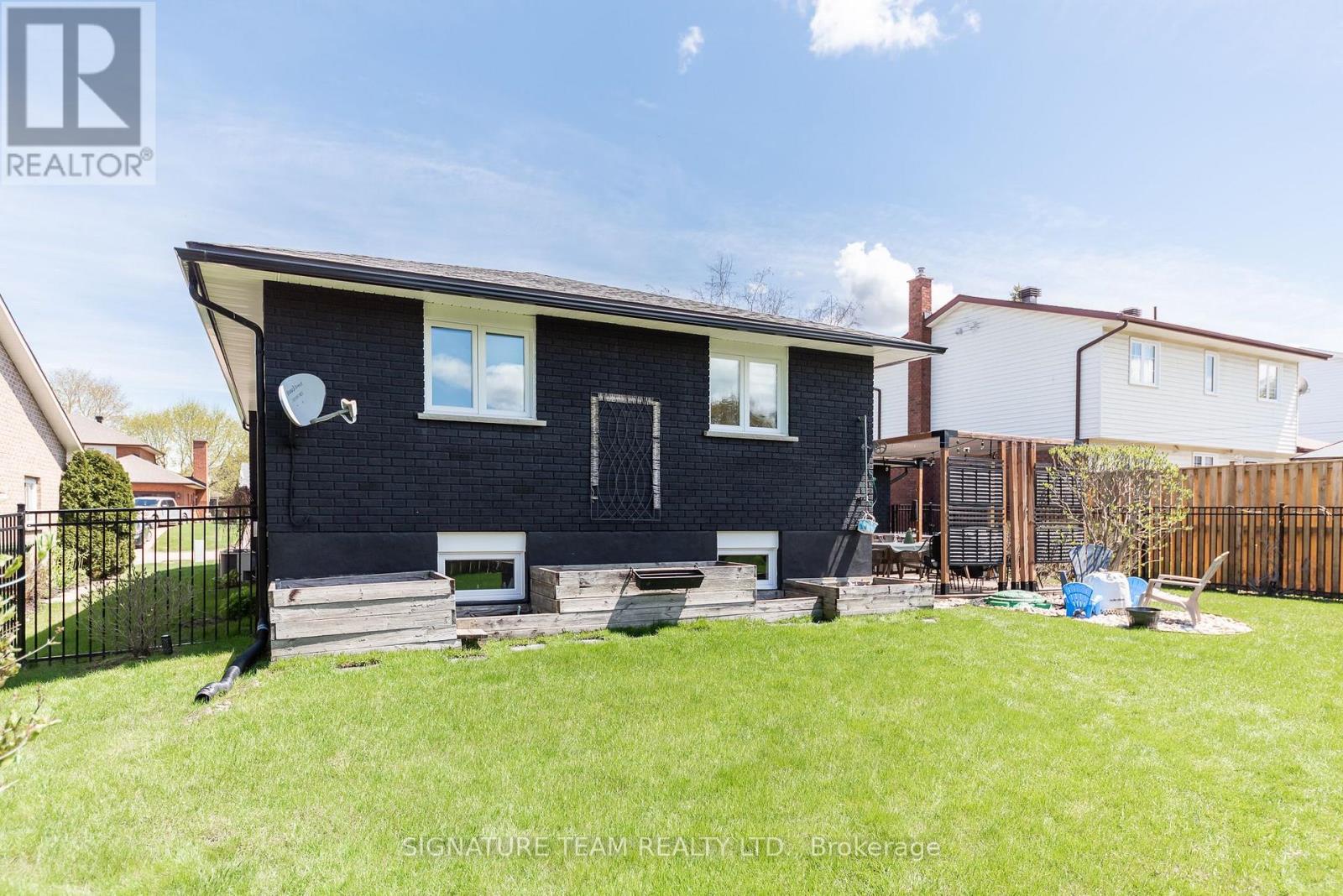 130 Noik Drive, Pembroke, Ontario  K8A 8B8 - Photo 47 - X12968412